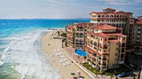  Atrium Beach Hotel & Aqua park - All Inclusive  Бургас